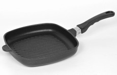 titanov� p�nev grilovac� 26x26 cm CT-E2646 - titan Krupi